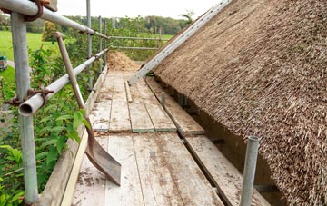 advantages of Betchton Heath thatch roofing